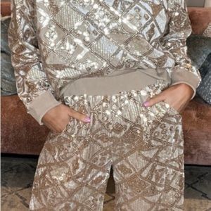 Gold Sequins Velvet 2 piece Large Set